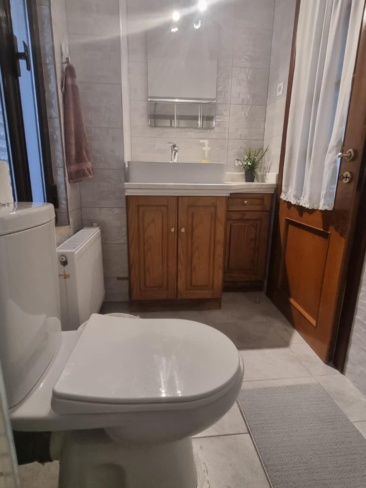 סלוניקי Villa In Trilofos-Close To The Beach מראה חיצוני תמונה